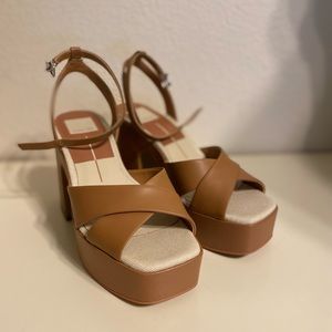 Dolce Vita Wessi Heels